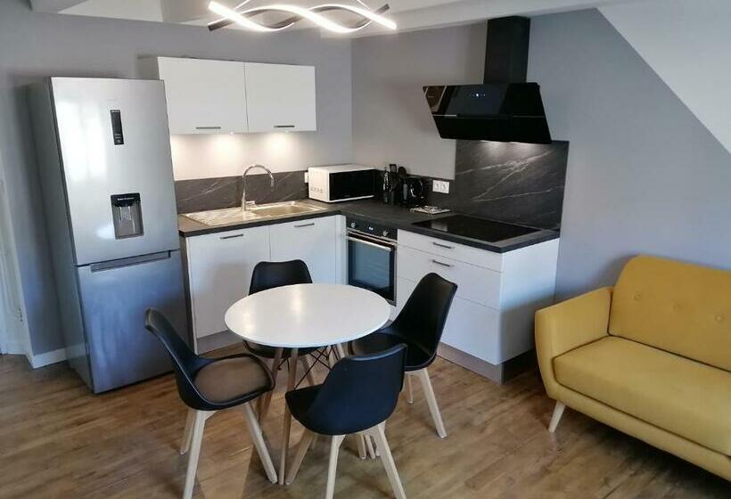 Appartement Moderne Entièrement Rénové