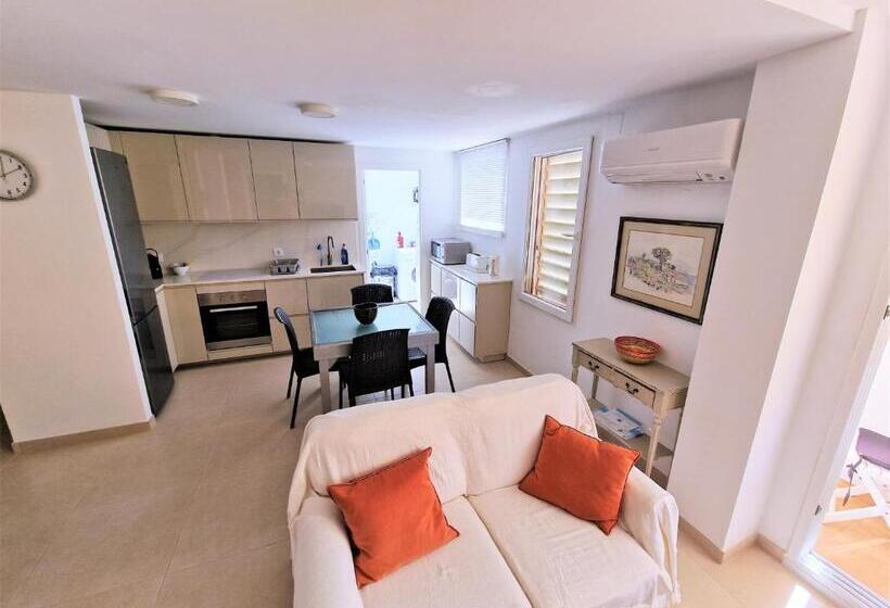 Appt Corriol Just 200m From The Arenal Beach