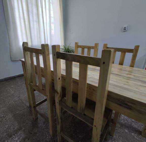 Casa Barrio Sur Comoda