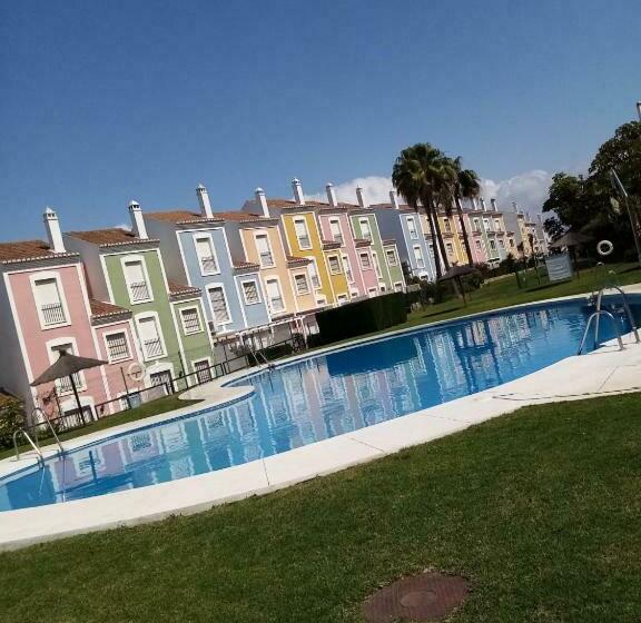 Casa Mira Casares Costa