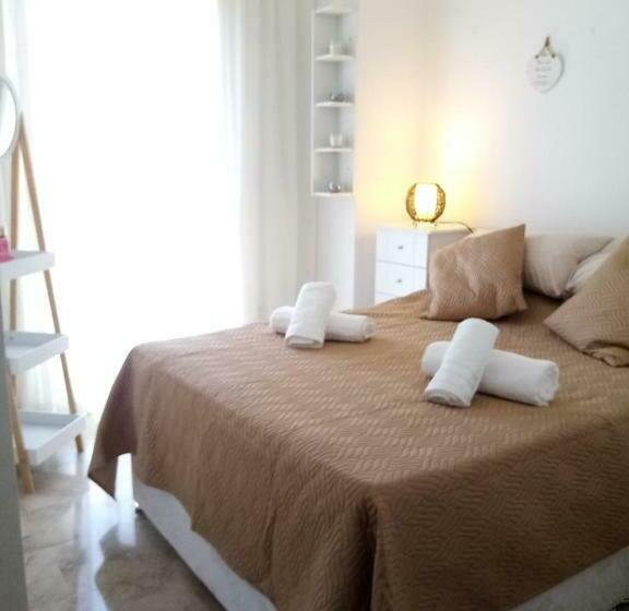 Casa Mira Casares Costa