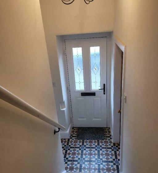 Character Cottage In Centre Of Moffat