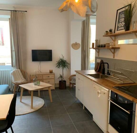 Charmant Appartement De 120 M2