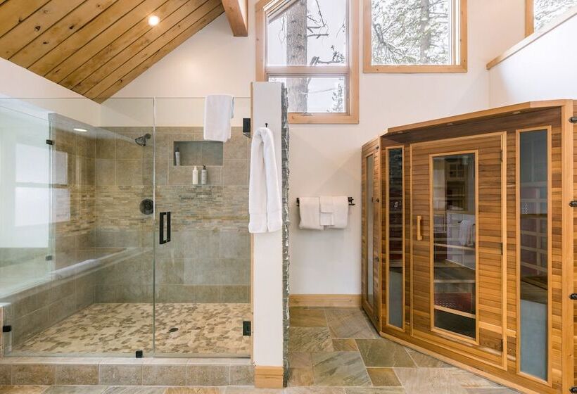 Coyote Moon By Avantstay Cabin Wsauna Mins From Dt Truckee & Northstar