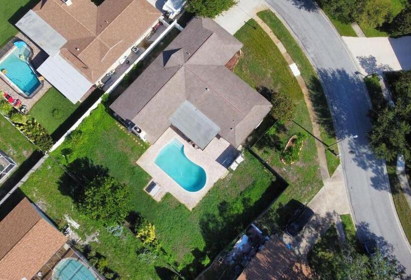 Dream Vacation Home W Heated Pool Close To Beaches Clearwater St Pete Sleeps 14