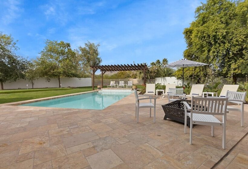 Farrier By Avantstay Spectacular 7br Mediterranean Style Estate W Pool