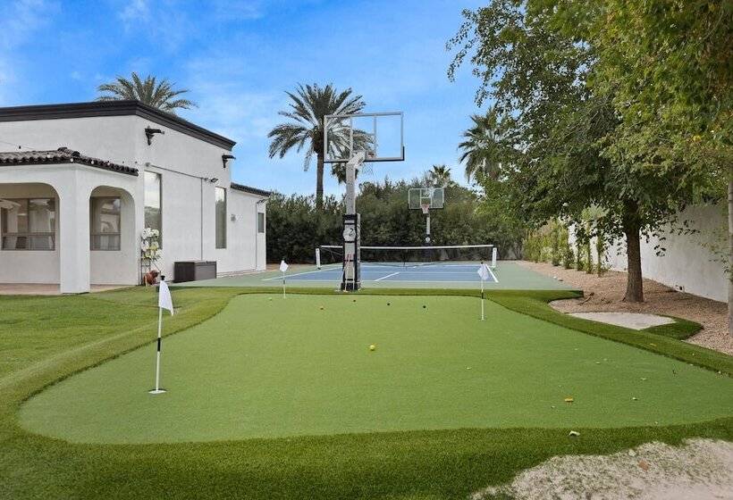 Farrier By Avantstay Spectacular 7br Mediterranean Style Estate W Pool