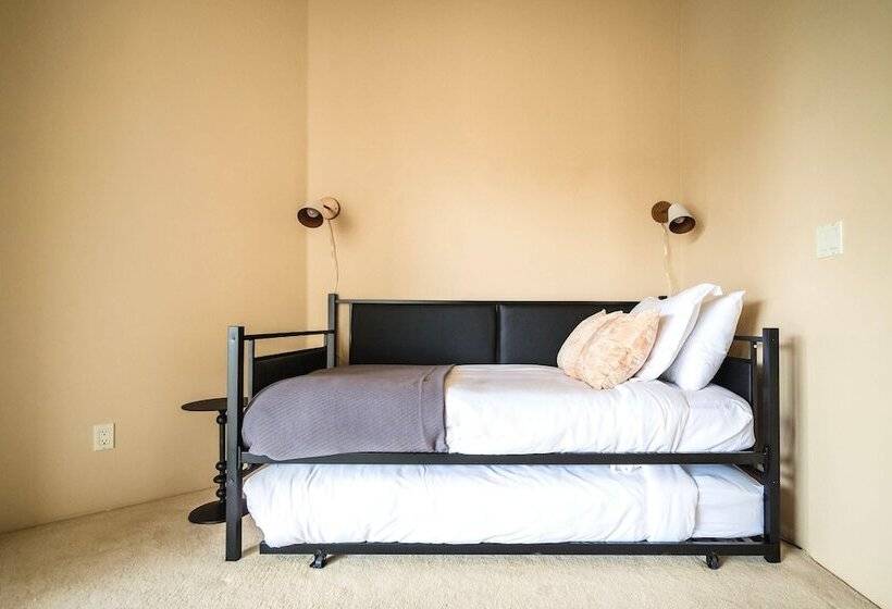 Farrier By Avantstay Spectacular 7br Mediterranean Style Estate W Pool