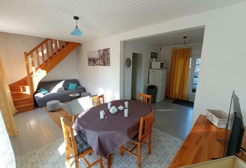 Gîte Le Coquillage, 50m De La Mer