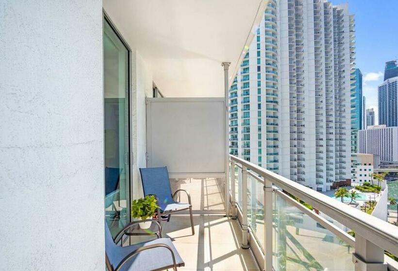 Miami Riverfront 2br Apartment