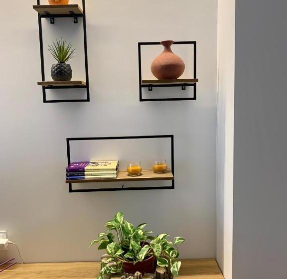 Piso Exclusivo En Vigo Céntrico, Negocios, Confort