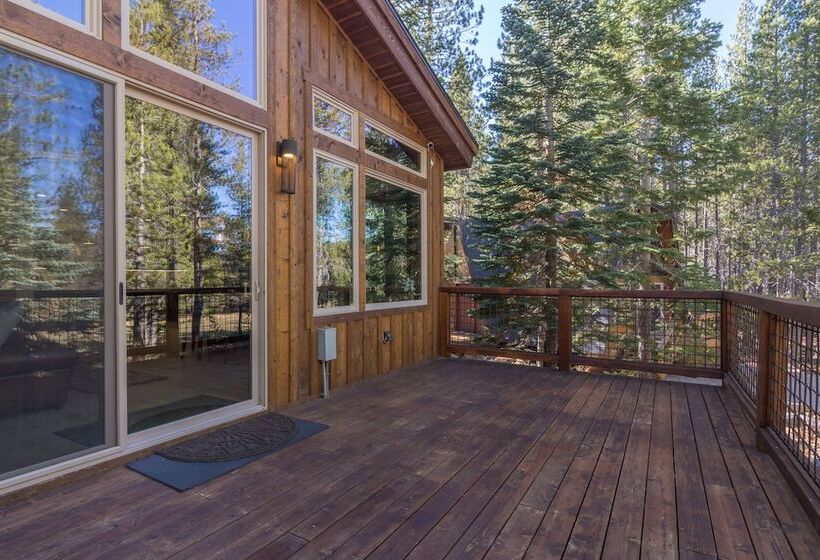 Sawtooth By Avantstay Spacious Pine Tree Cabin W/ Hot Tub