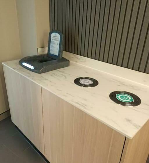 Sunningdale Lodge,st Mellion,cornwall Freegolf&spa