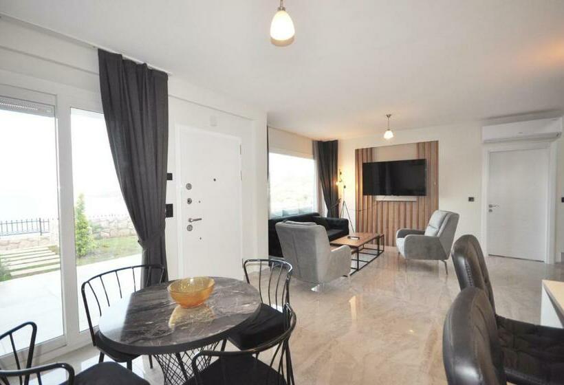 Villa Esteban özel Plajlı