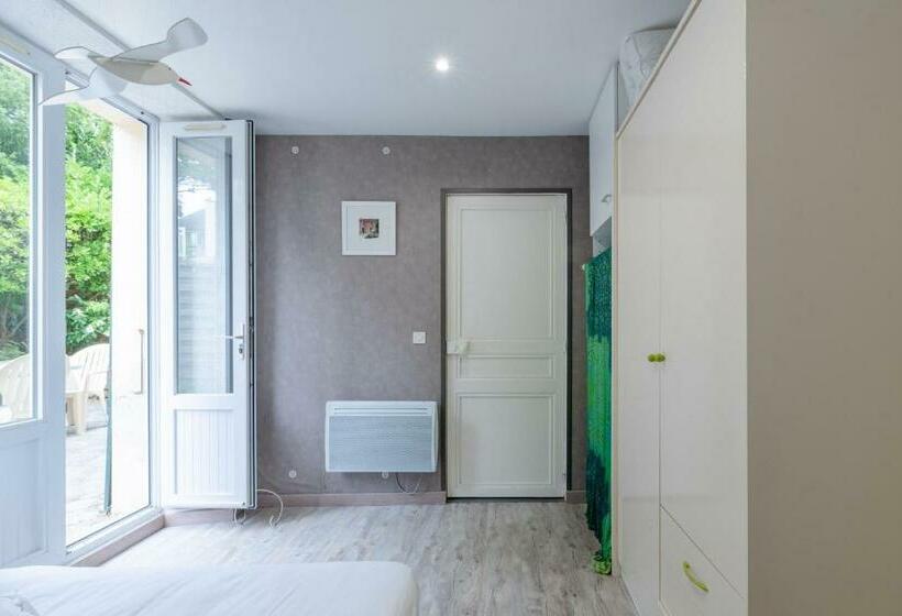 Appartement Avec Terrasse Proche De La Plage