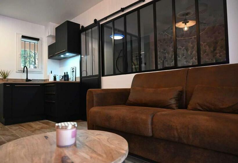 Appartement Cosy & Moderne à 180m De La Plage