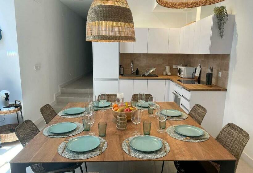 Azul Portmán – Designed For Group