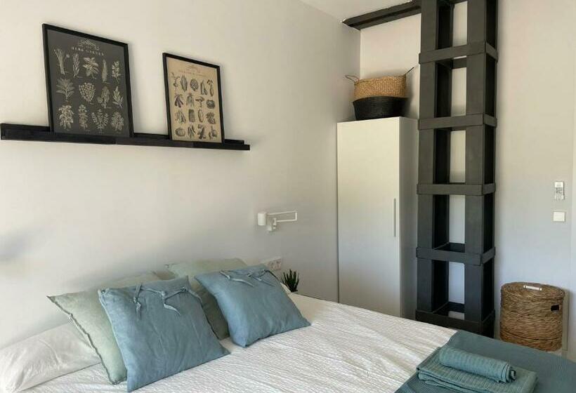 Azul Portmán – Designed For Group