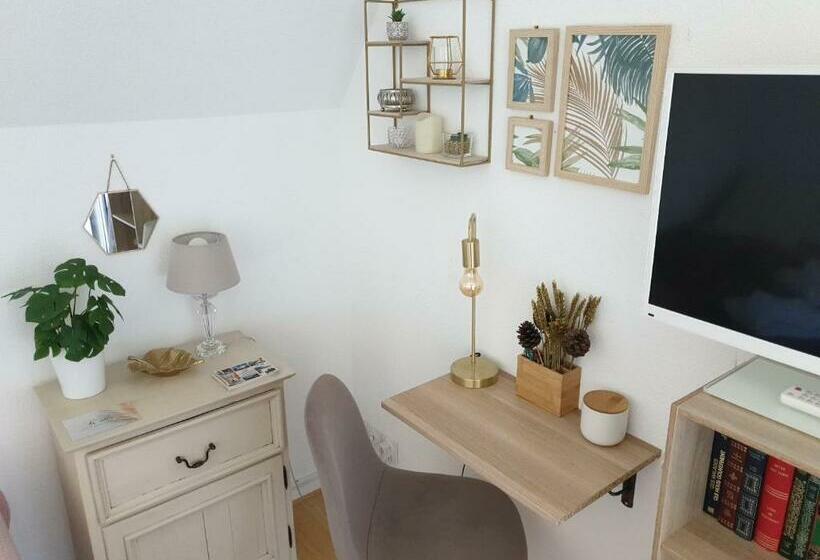 Chez Romy Studio équipé Avec Wifi Proche Plage Deauville