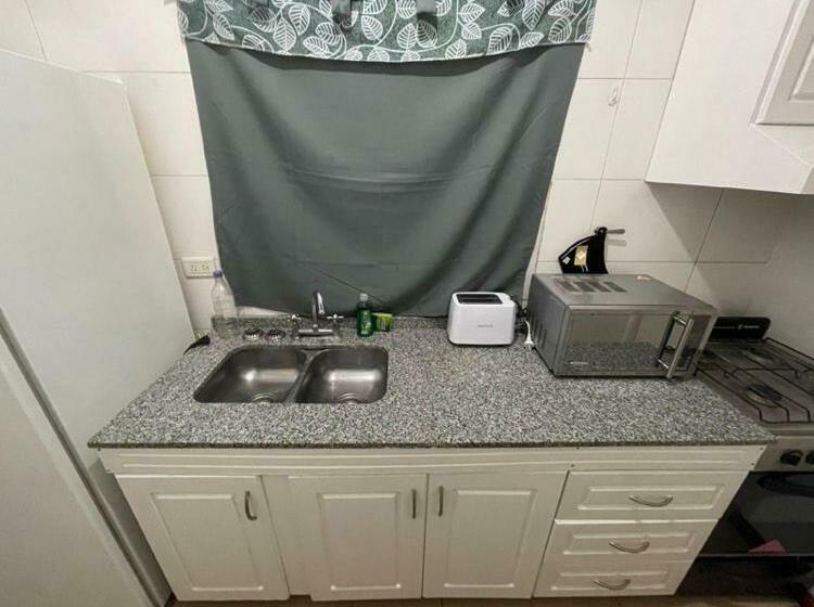 Departamento Fco Moyano, 6ta Seccion. Amueblado