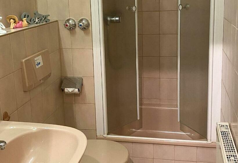 Ferienwohnungen Seerose & Seelilie