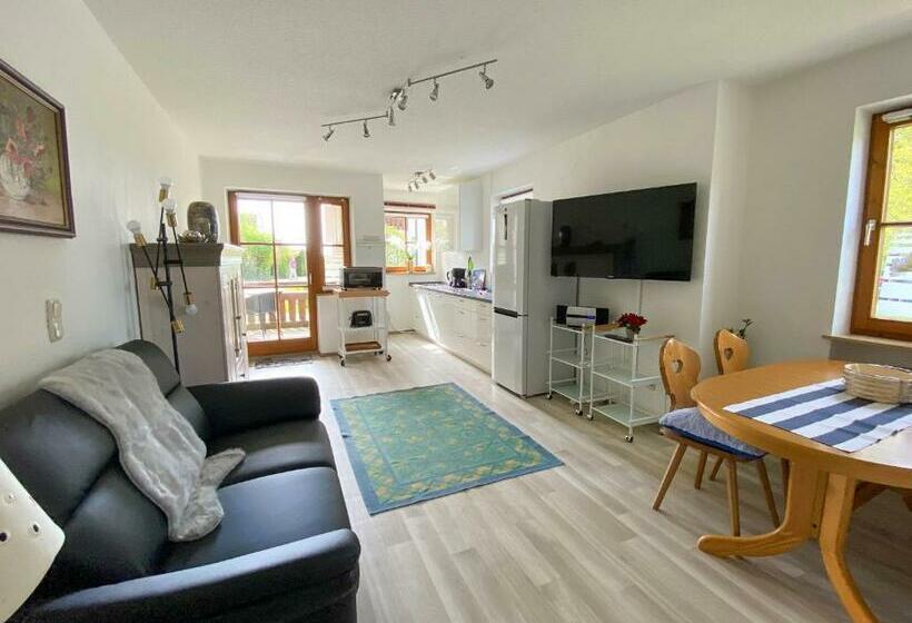 Ferienwohnungen Seerose & Seelilie