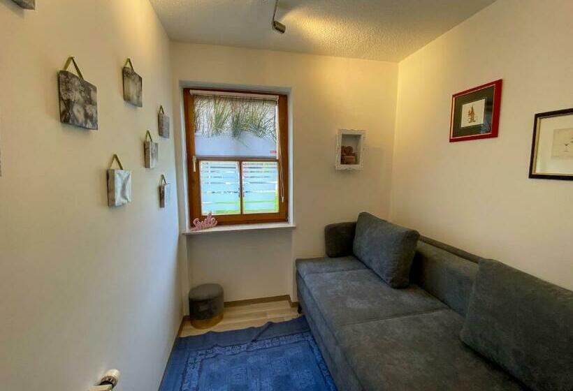 Ferienwohnungen Seerose & Seelilie