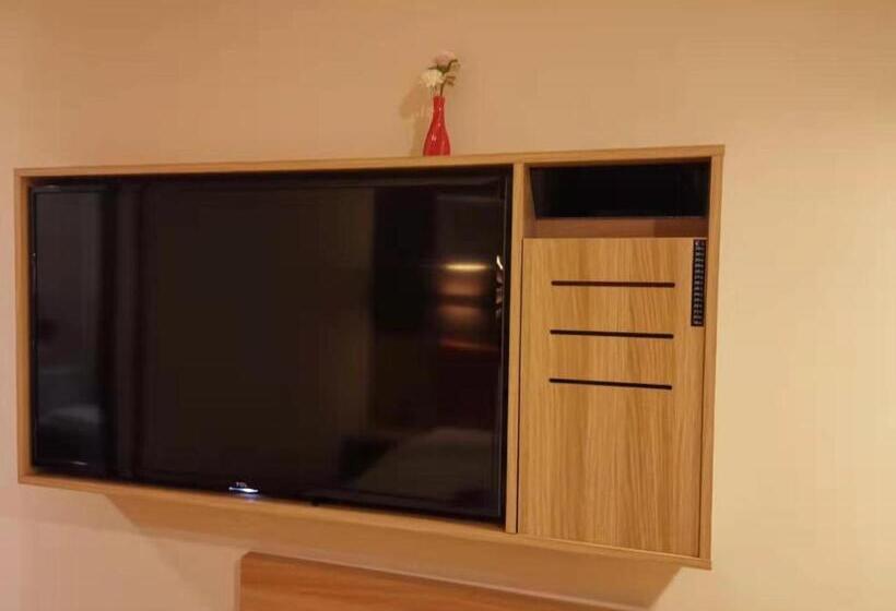 فندق 7days Premium Luoyang Peony Park Shanghai Market Branch