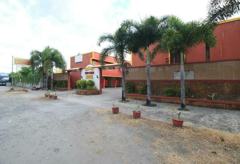 Golden Success Hotel I By Reddoorz