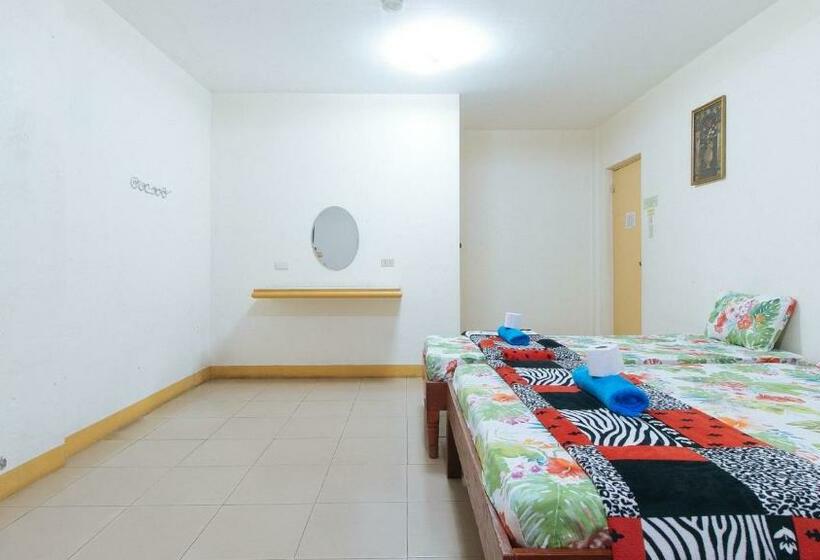 Golden Success Hotel I By Reddoorz