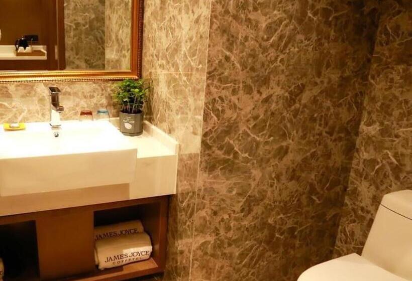 호텔 James Joyce Coffetel·changchun Railway Station