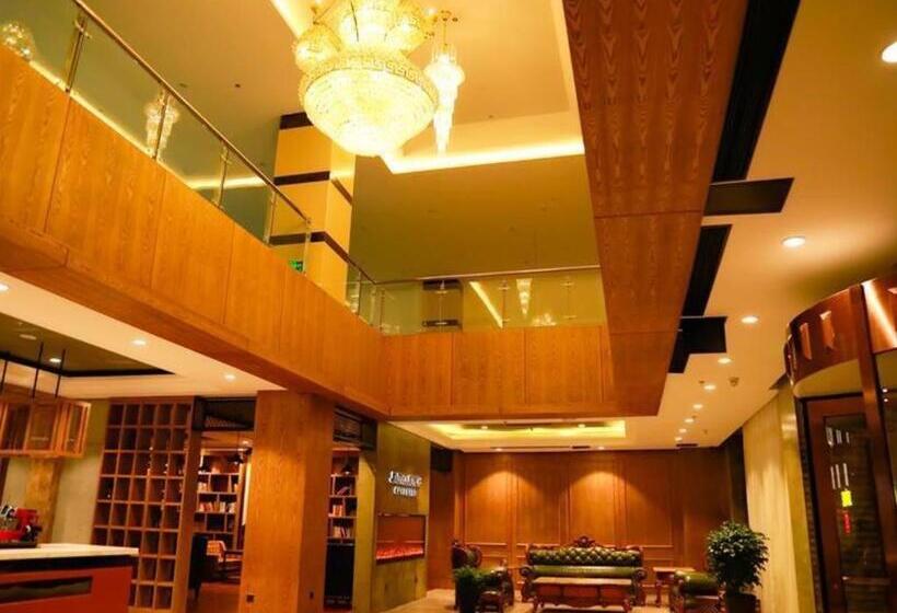 호텔 James Joyce Coffetel·changchun Railway Station