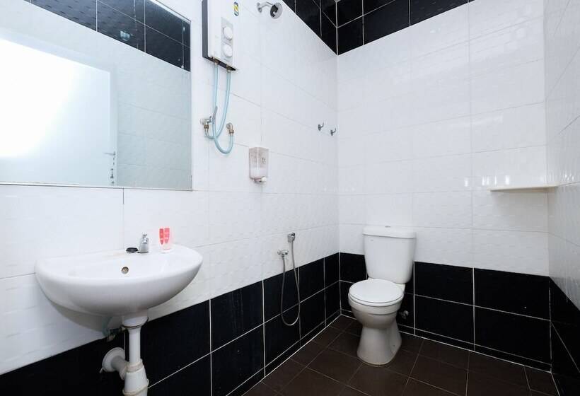 בית מלון כפרי Q  Mentakab