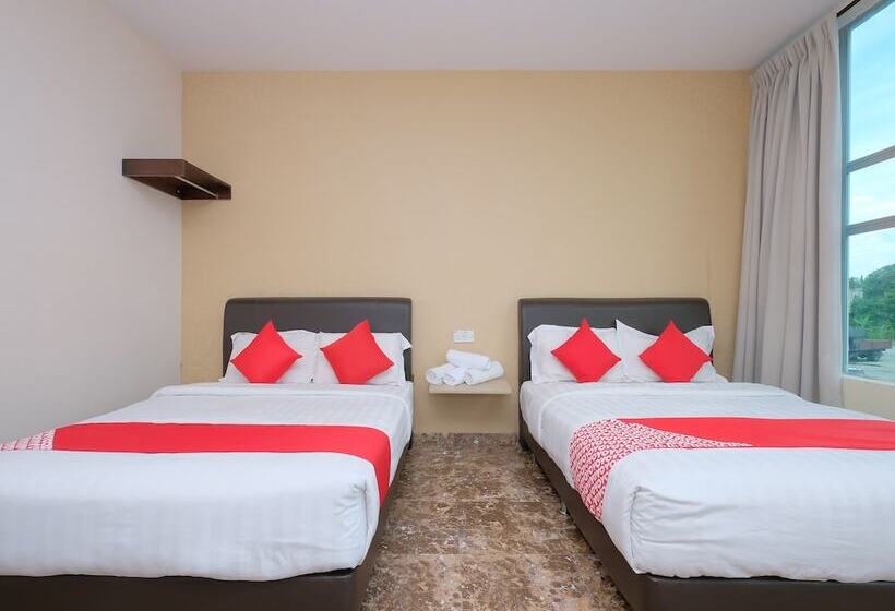 בית מלון כפרי Q  Mentakab