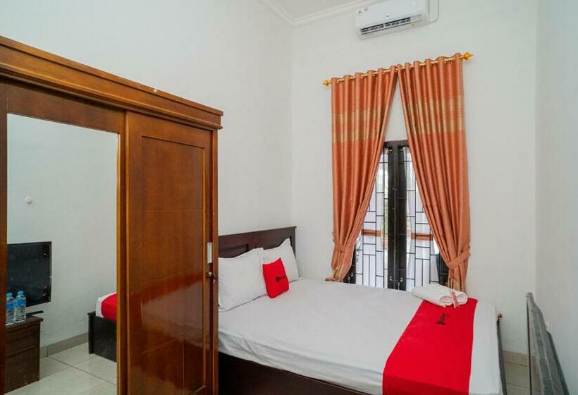 בית מלון כפרי Reddoorz Syariah @ Jalan Tingang Palangkaraya