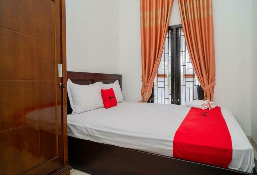 בית מלון כפרי Reddoorz Syariah @ Jalan Tingang Palangkaraya