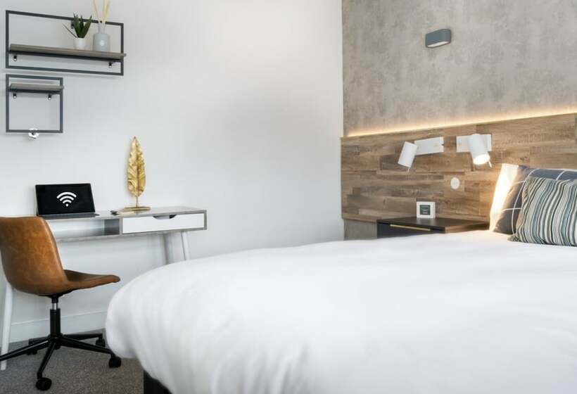 Luxury Apartment In The Heart Of Leicester With Parking