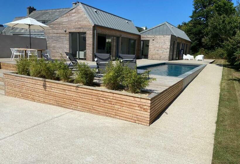 Magnifique Villa Avec Piscine, à 5 Min Des Plages