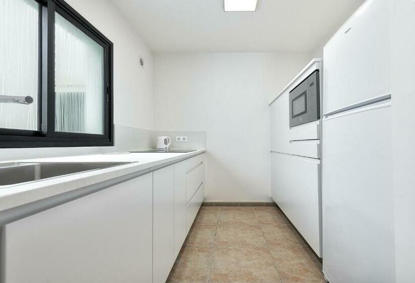 New Cute Apartment At Salinetas Beach