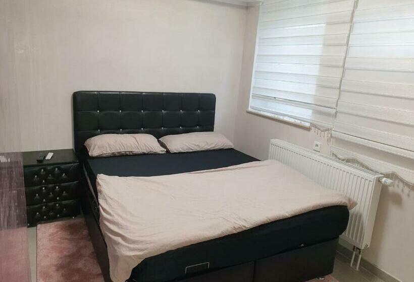 Sehr Grosse 5 Zimmer Wohnung Mit Garten Und Terasse