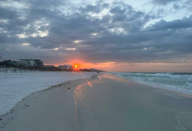 Destin Y 30a Beach Retreat Self Checkin   Huge Private Backyard Deck With Outdoor Shower
