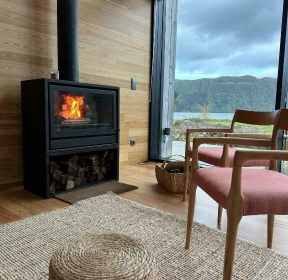 Sete Cidades Lake Cabin   Casa Da Lagoa