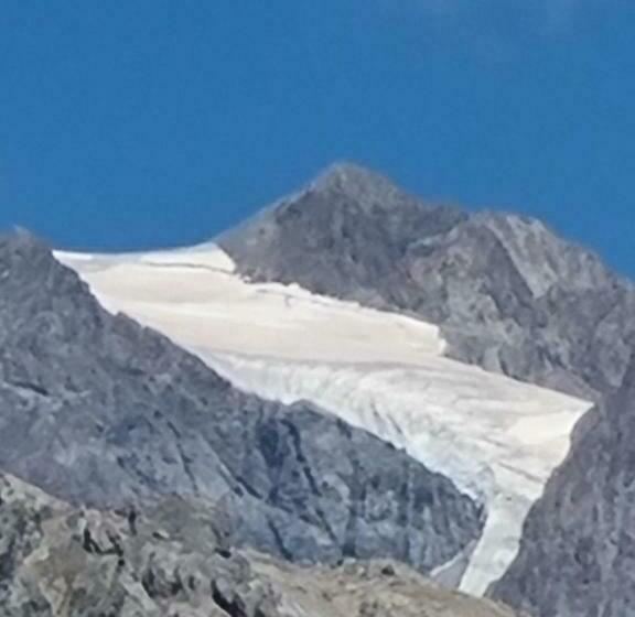 Puy Saint Vincent Appartement T2 Balcon Super Panorama Avec Parking Prive Couvert Et Piscine L Ete