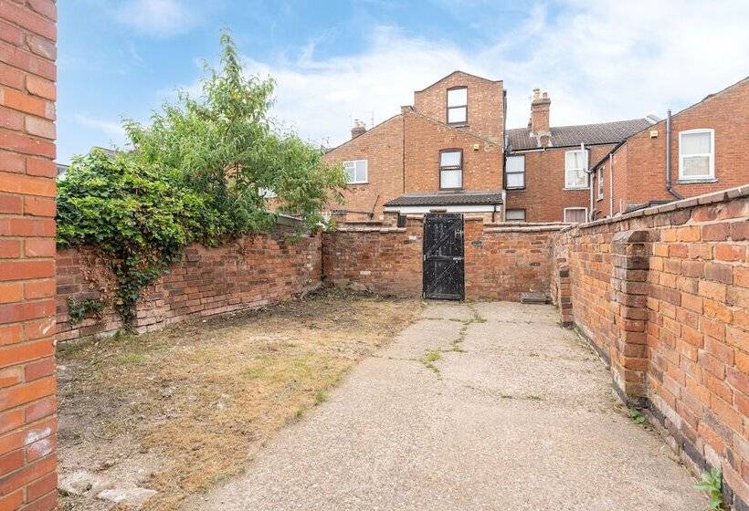 Tanna Estates   George Street House