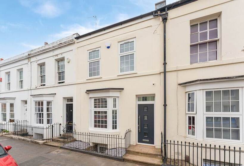 Tanna Estates   George Street House