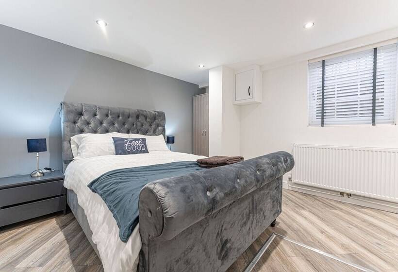 Tanna Estates   George Street House