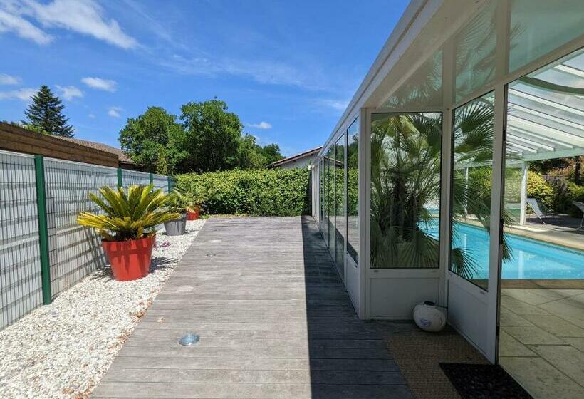 Villa  Andercool  Avec Piscine Utilisable En Toutes Saisons