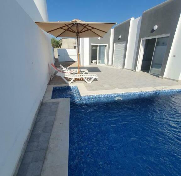 Villa De Luxe Avec Piscine Sans Vis à Vis Midoun