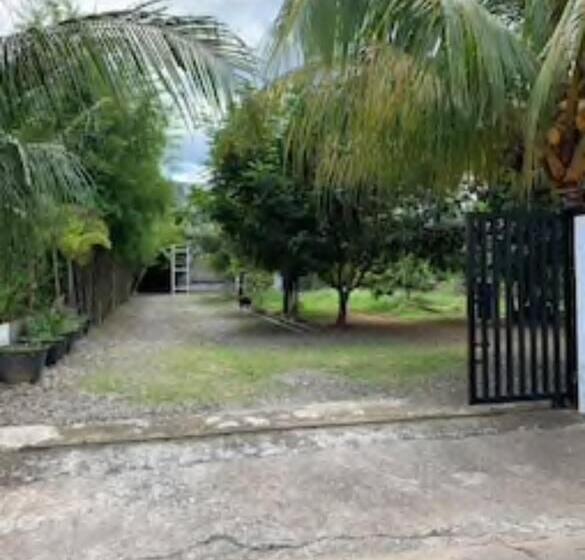 Banda Aceh Batoh Homestay Private Fits Up To 8 Persons