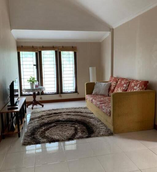 Banda Aceh Batoh Homestay Private Fits Up To 8 Persons